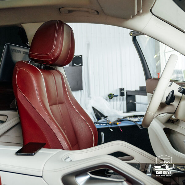 Custom seat covers - Image 9